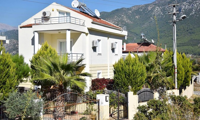Yesiluzumlu Villa | Villa Olive (Villa Triplex de 4 dormitorios, con capacidad para 4 personas)