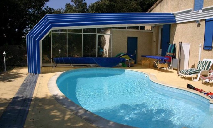 Bouchet Casa | villa en 10ares en una zona tranquila con piscina, todas las comodidades