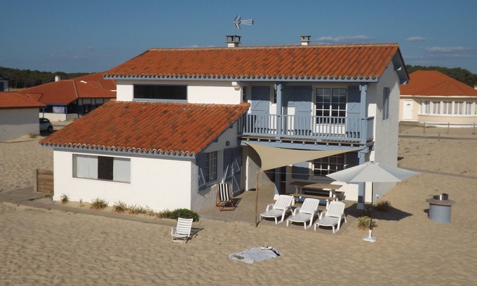 Saint-Girons Plage Villa | Villa en las dunas, entre el bosque y el océano. Deporte, naturaleza y cambio de escenario.