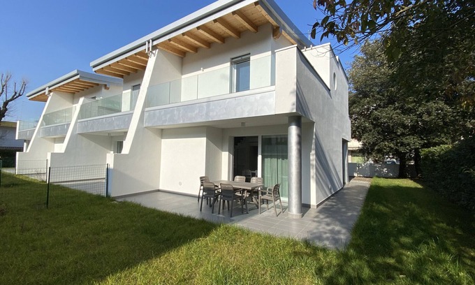Bibione Lido dei Pini Villa | VILLA ONDA D/L - Villa para 9 personas en Bibione