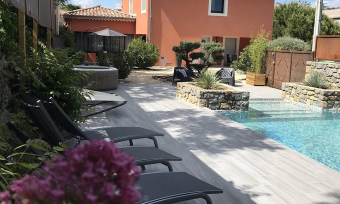 Aubenas Casa | Villa Otium duerme 8 personas