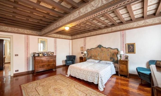 Quattro Castella Cama Y Desayuno | Villa Ottocentesca immersa nel verde