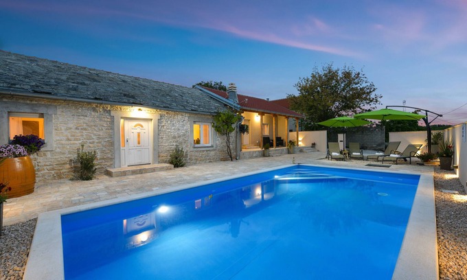 Benkovac Villa | Villa Mandarin