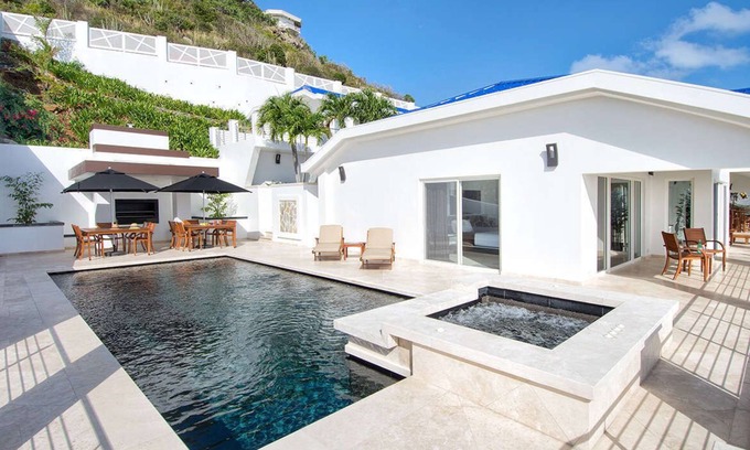 Oyster Pond Villa | Villa Paradiso (5/6 Rooms)