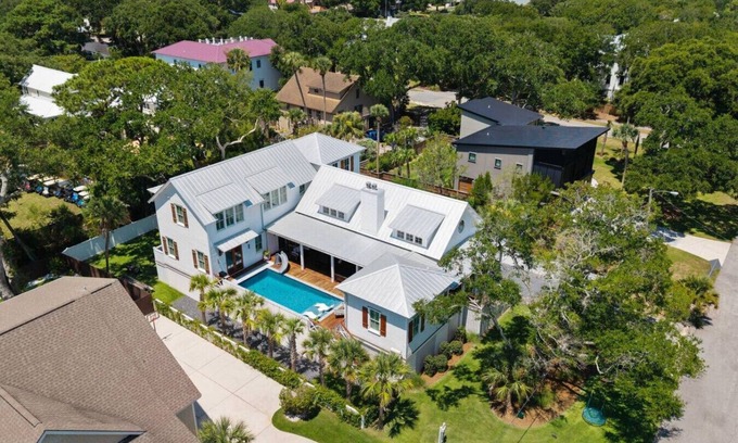 Isle of Palms Casa | Villa Pairidaeza - New Build With Pool