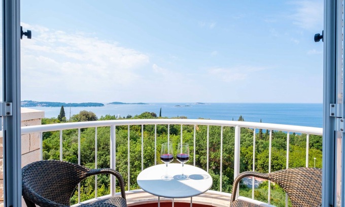 Plat Apartamento | Villa Panorama Dubrovnik (S2) - Comfort Double Room with Balcony and Sea View