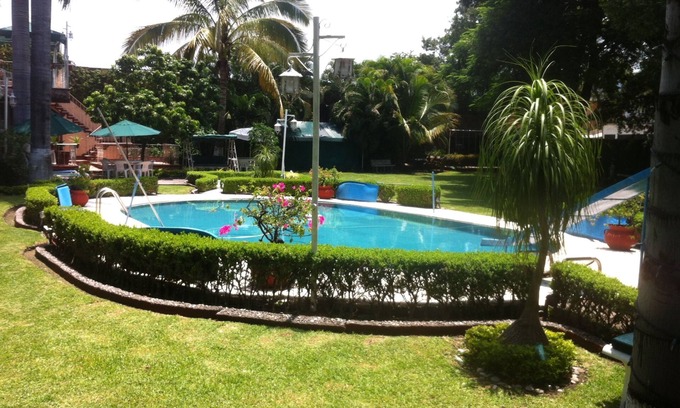 Emiliano Zapata Casa | Villa Paraiso