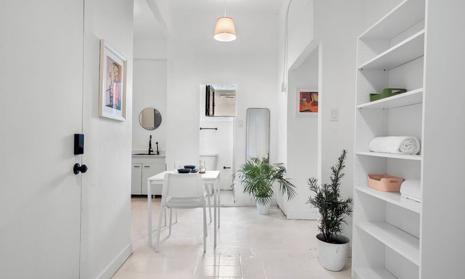 Hipodromo Apartamento | Villa Paz Tu Pausa Minimalista en Medio de Todo.