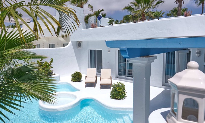 Geafond Villa | Villa Penélope con piscina privada, jacuzzi y excelente orientación al sol.