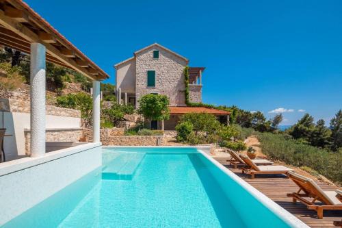 Sveta Nedjelja Apartamento | Villa Perka