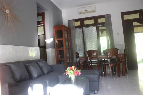Jasri Casa | villa Philippe Mimpi 19