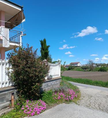 Lombriasco Apartamento | Villa Pia