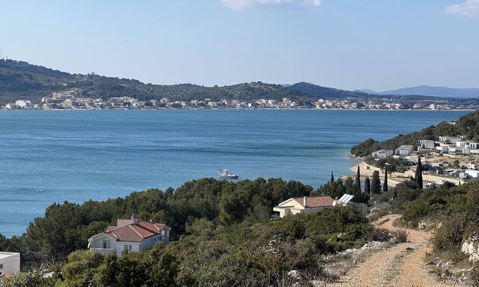 Tisno Apartamento | Villa Pina Tisno TOP**** Apartamento Mila 4-6 personas con vistas al mar