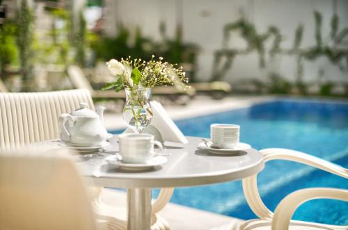 Bolʼshoy Fontan Hotel | Villa Pinia Eco-hotel