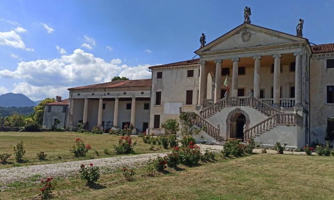 Lugo di Vicenza Apartamento | Villa PioveneApartments 024052-LOC-00007