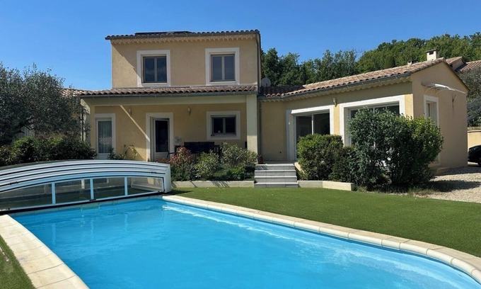 Buis-les-Baronnies Villa | Villa - piscine privée et jardin Villa - private pool and garden 5 min de Buis