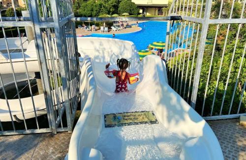 Contrada Difesa I Complejo | Villa Pizzo Beach Club - FREE Pool & Private Beach Perfect for Families
