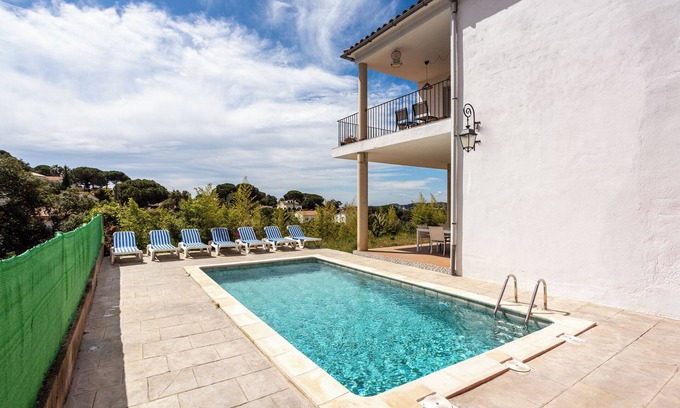 Vidreres Villa | Villa 'Pollancre' con Wi-Fi y aire acondicionado