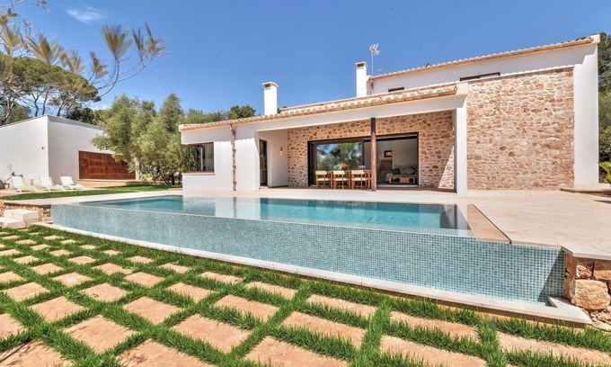 Felanitx Chalet De Esquí | Villa Ponent in Porto Petro