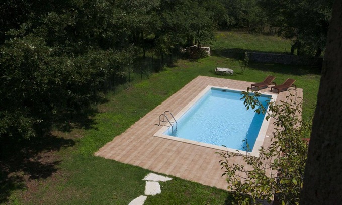 Korenici Villa | Casa rural con encanto con la piscina