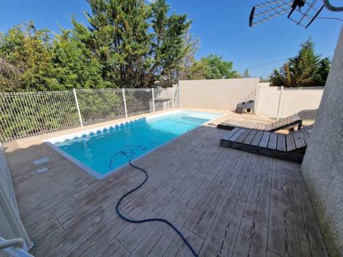Saint-Privat-des-Vieux Casa | villa pour 10 personnes avec piscine et jacuzzi