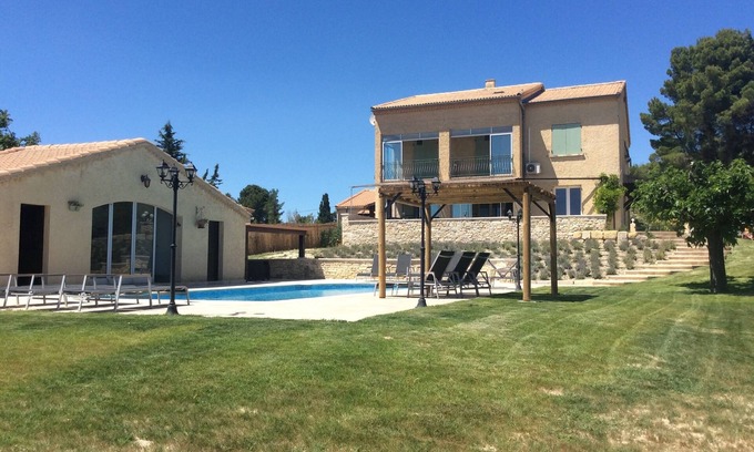 Caumont-sur-Durance Villa | VILLA VER'OLIVE PARA 12 PERSONAS CON PISCINA PRIVADA CERCA DE AVIGNON-ISLE S / SORGUE