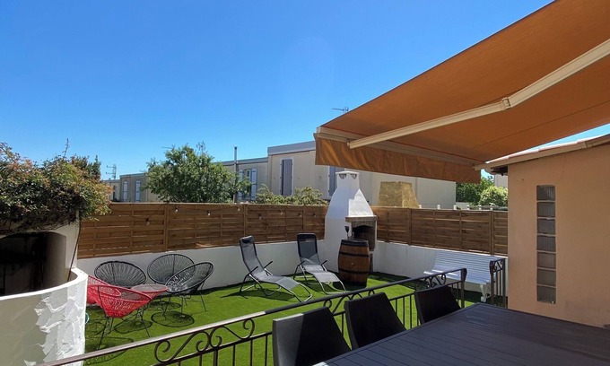 Meze Casa | Villa Proche de L'étang