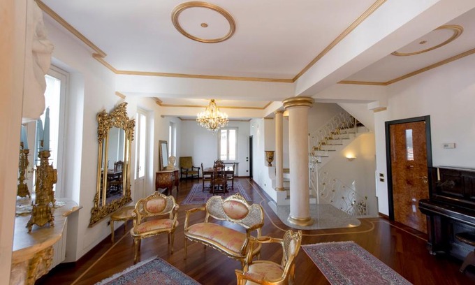 Lecco Cama Y Desayuno | Villa Puccini Bed & Breakfast