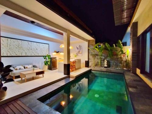 Bukit Villa | Villa Puri Ratna