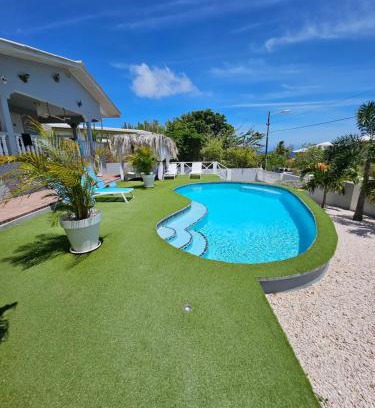 Marie Pampoen Apartamento | Villa Raven´s Paradise (Verde)
