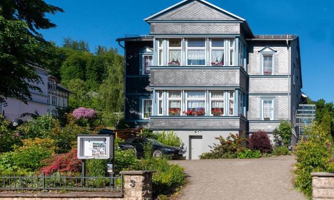 Friedrichroda Apartamento | Villa Regina Fürstensuite