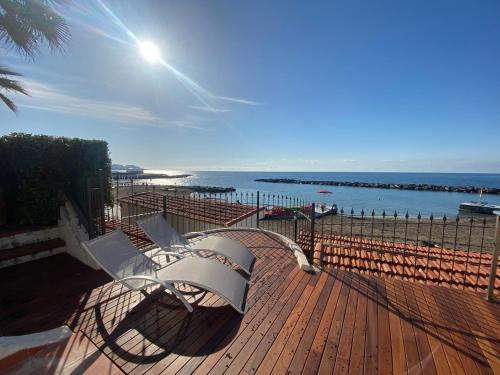 Sanremo Casa | VILLA RITA SEA FRONT VIEW SANREMO - Parcheggio gratuito in struttura