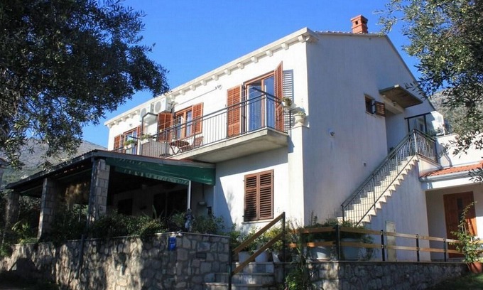 Brsecine Apartamento | Villa Ro - Ela - Apartamento Estudio Confort con terraza y vistas al mar - A5