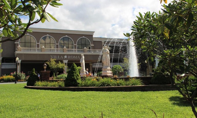 Town of Delaware Complejo | Villa Roma Resort and Conference Center