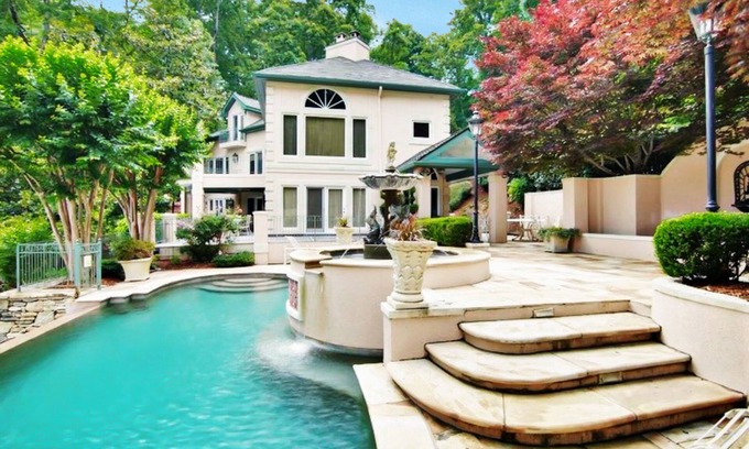 Lake Lure Casa | Villa Rosa: All-Suite lakefront chateau with private infinity pool & beach