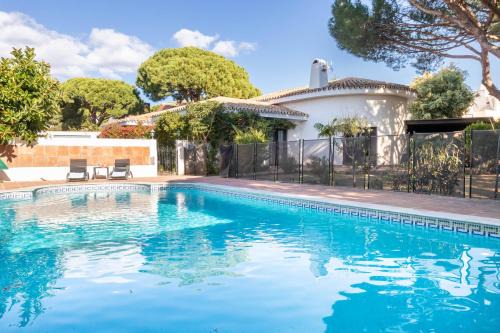 Calahonda Apartamento | Villa Rosa
