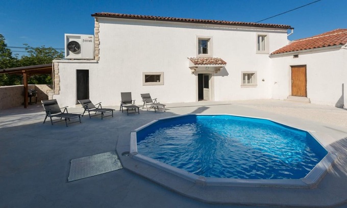 Kringa Villa | Villa Rosa Kringa private Pool