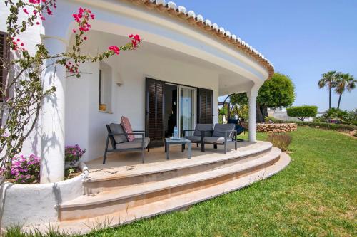 Alpouvar Villa | Villa Rose