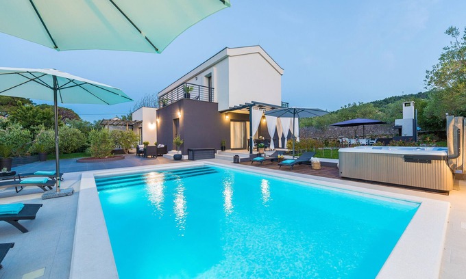 Zdrelac Villa | Idealmente situado Villa con vistas al mar - Adriatic Luxury Villas