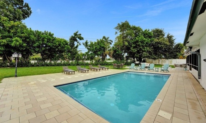 Hunt Club Villa | Villa Royale 4 BR Home w/ Pool and Hot Tub by RedAwning