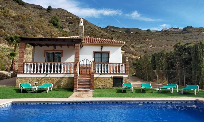 Nerja Casa | Villa Rural Rio de la Miel Nerja Sun