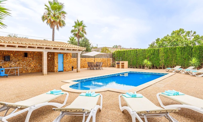 Portol Villa | Villa Sa Tanca con vistas al mar, vistas a la montaña, Wi-Fi, piscina y jardín;