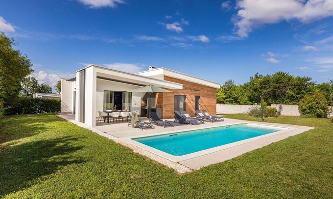 Prkacini Villa | Villa Sama - Preciosa villa de diseno contemporáneo con piscina privada