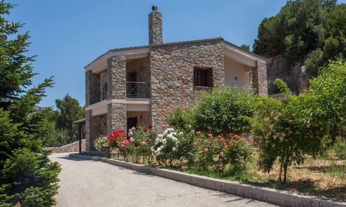 Omalos Casa | Villa Samaria, White Mountains of Crete