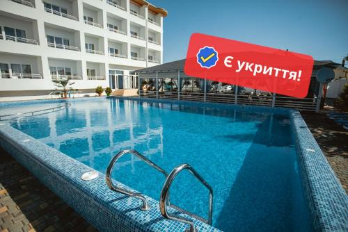 Karolino-Bugaz Hotel | Villa Santorini