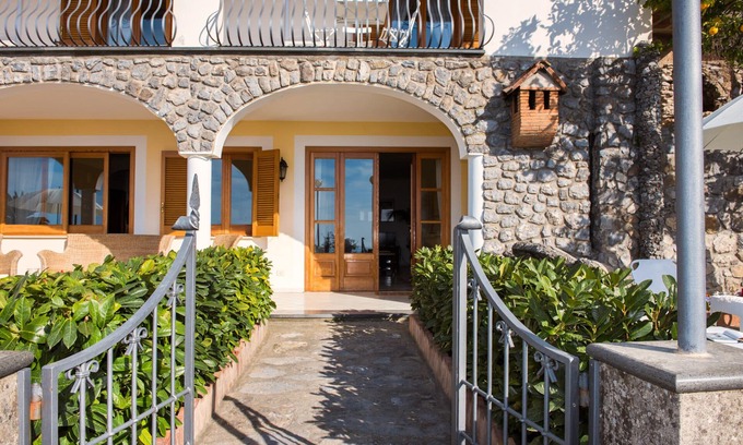 Path of the Gods Villa | Villa Savina - Villa familiar elegante con vistas a la costa de Amalfi
