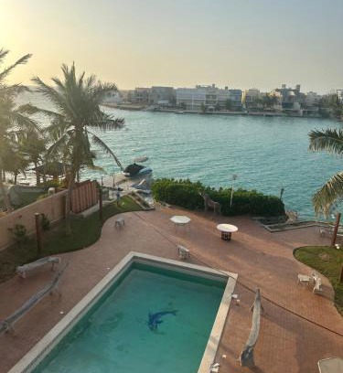 Mizail Chalet De Esquí | villa sea view