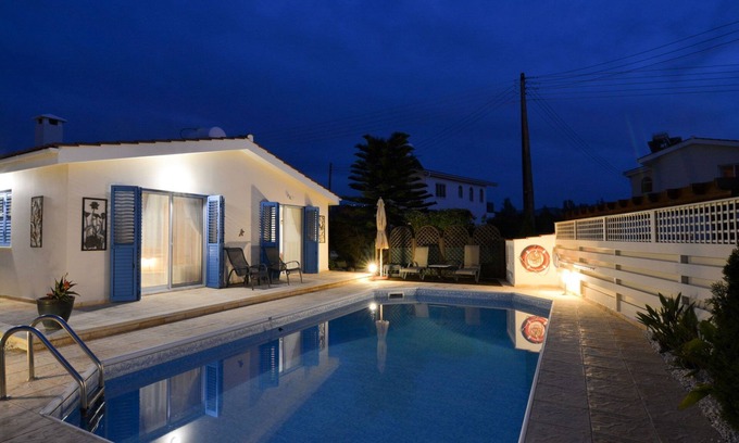 Argaka Cabaña | Villa SeaTime - a villa that sleeps 4 guests in 2 bedrooms