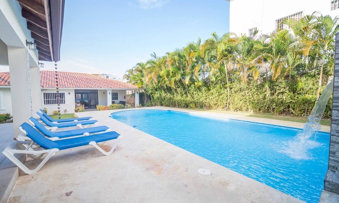 Villas Ana Maria Villa | Villa Selena - ¡Villa de 5 habitaciones en el centro de Sosua!