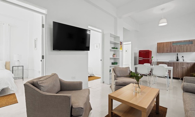 Hipodromo Apartamento | Villa Serena - Estudio Luminoso y Equilibrado con Cama Queen + Cocina